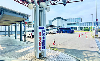 新千歲機場接駁巴士乘車位置說明